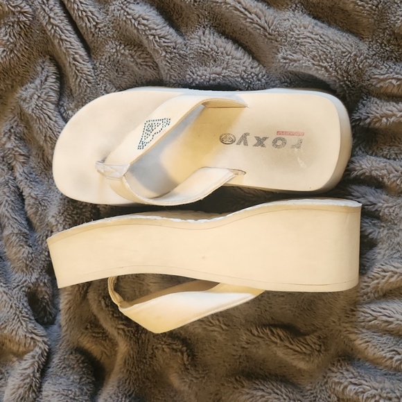 GIANT PLATFORM ROXY FLIP FLOPS - Picture 2 of 4